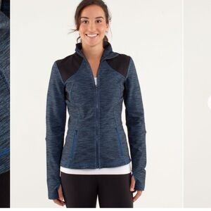 Lululemon Forme Jacket in Slub Denim Blue/Black size XS / 0
